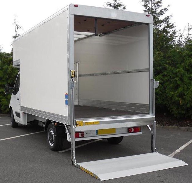 4x4 luton van